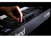 Roland RD-88 Stage Piano Eletronico Apple Mainstage colunas palco